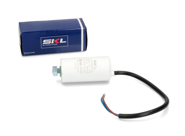 Condensator 10µF cu cablu - SKL